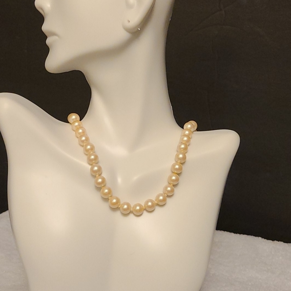 Vintage faux pearls